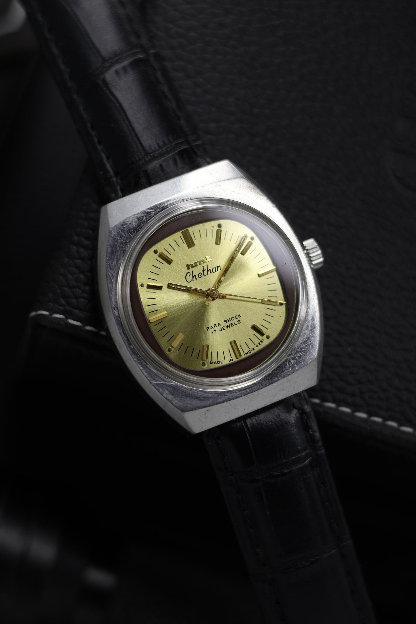 (Super Rare) Vintage HMT Chethan Champagne TV Dial - in Original Condition - Mechanical Hand Winding Watch (Pre Owned) - SE634