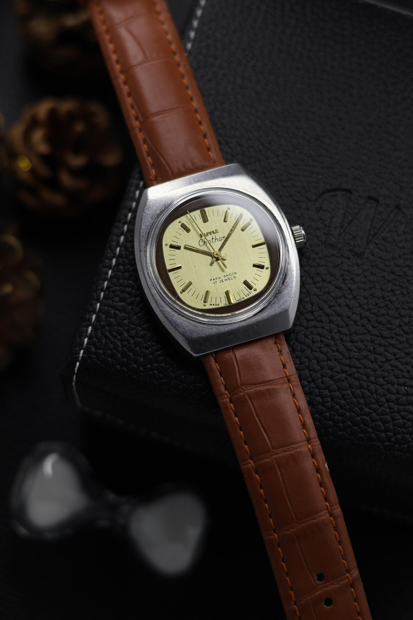 Vintage HMT Chethan Champagne TV Dial - in Original Condition - Mechanical Hand Winding Watch (Pre Owned) - A581