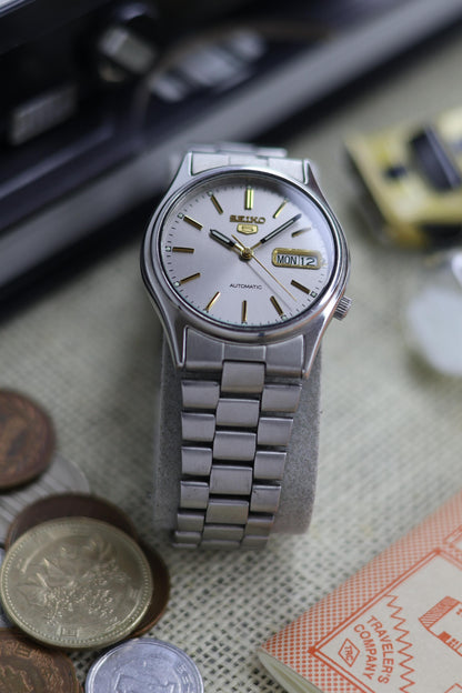 Seiko 5 SNXJ65 Silver Sunray Dial with Glass Back - Automatic Vintage Watch (Pre Owned) - SE501