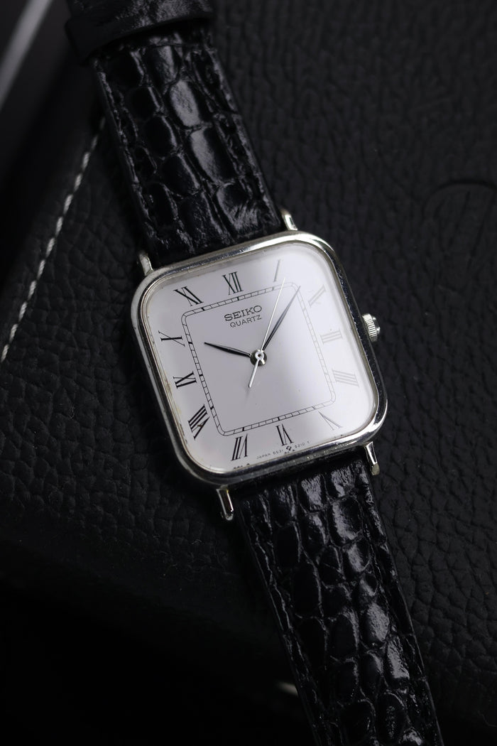 (JDM - Extremely Rare) 1986 Seiko Quartz Square White Dial - Quartz Vintage Watch (Pre Owned) - SE696