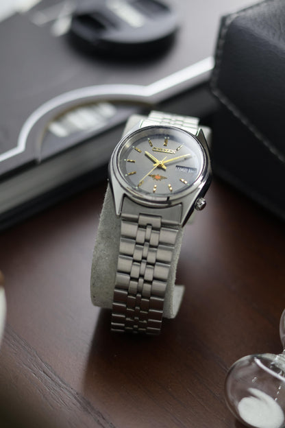 Citizen Eagle 7 Grey Dial - Automatic Vintage Watch (Pre Owned) - A261