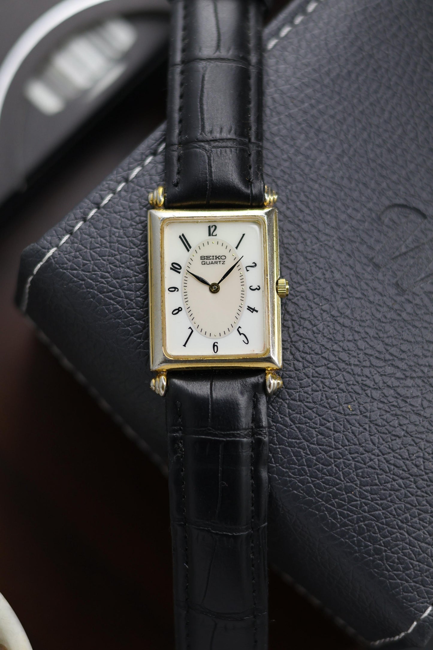 (JDM - Extremely Rare) 1992 Seiko Tank Art Deco Enamel Dial - Quartz Vintage Watch (Pre Owned) - A363