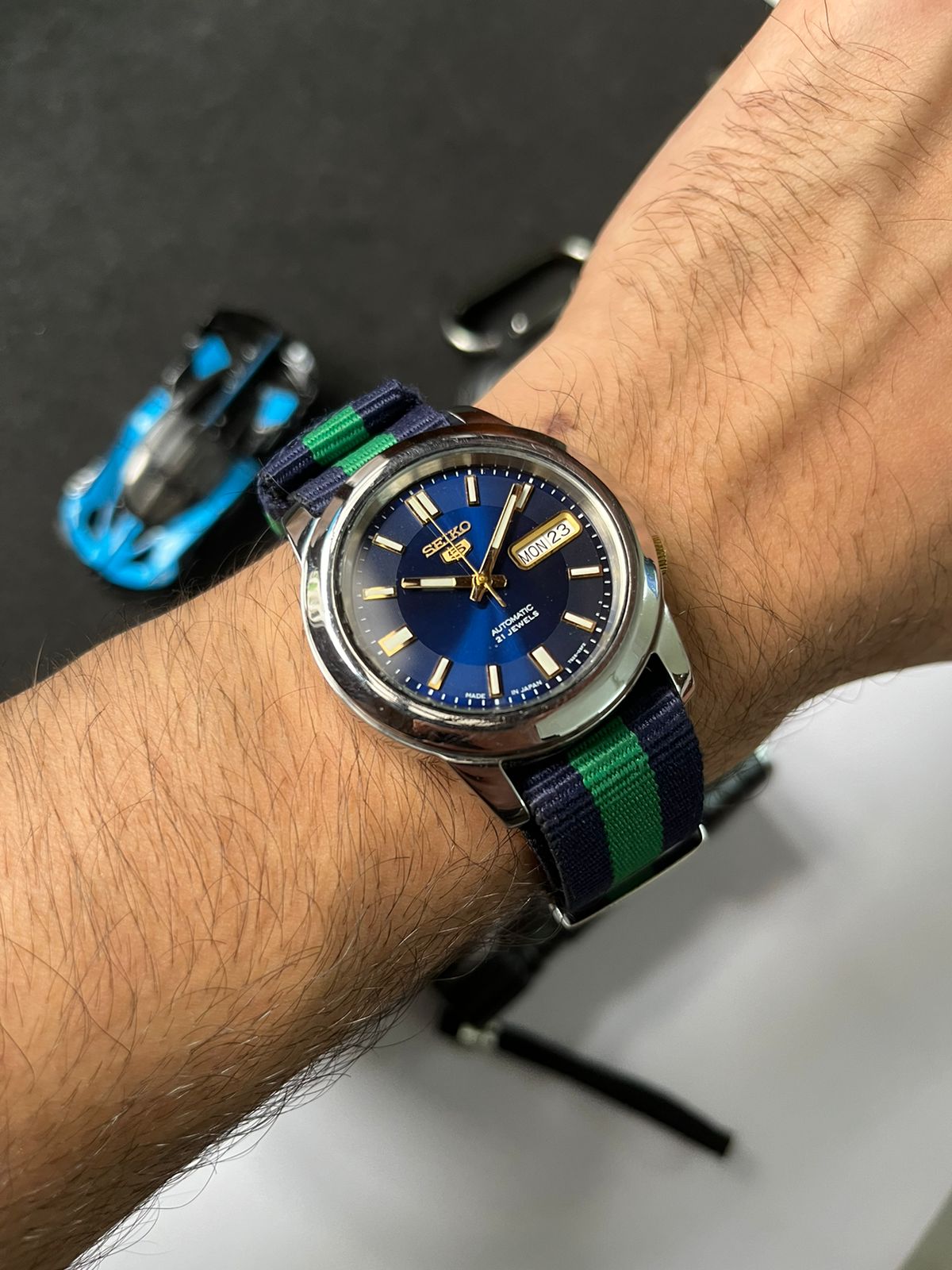 Seiko 5 Blue Dial with Glass Back (Pre Owned)