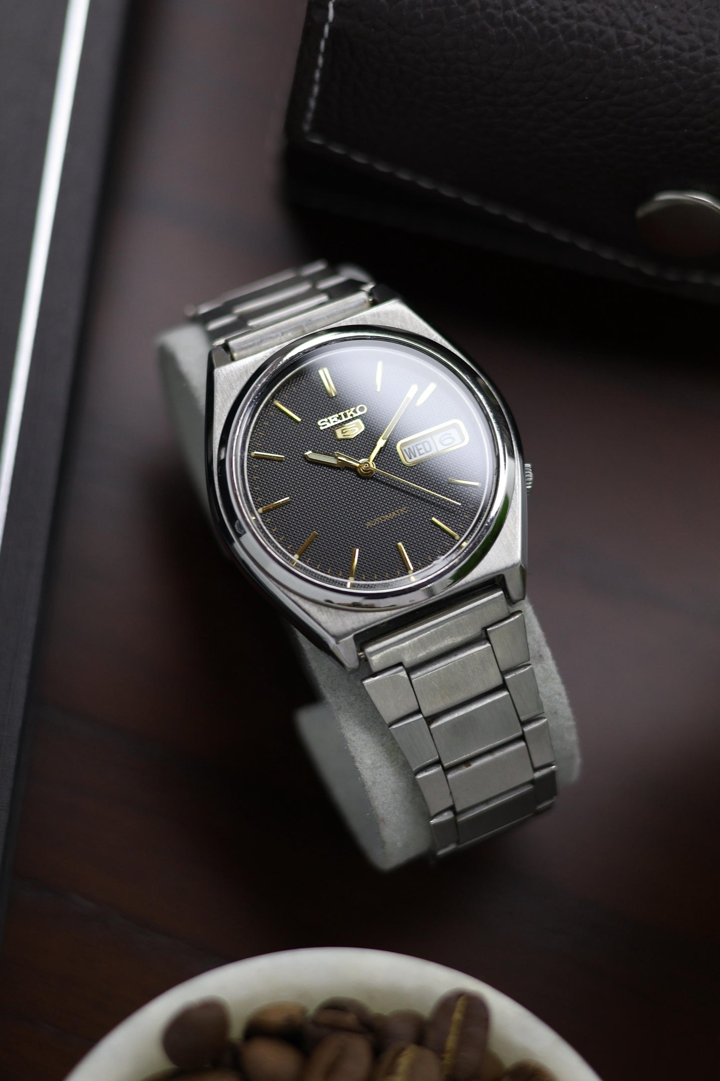 1997 Seiko 5 Black Guilloche Dial - Automatic Watch (Pre Owned)