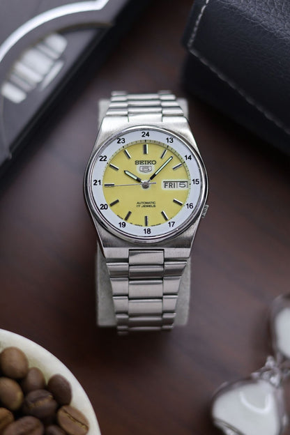 (Super Rare) 1986 Seiko 5 Railway Time Lume Dial - Automatic Vintage Watch (Pre Owned) - SE431