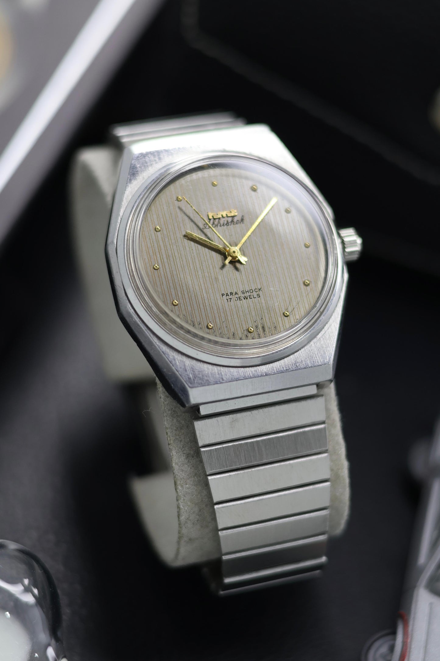 (Super Rare) Vintage HMT Abhishek Grey Motif Dial - in Original Condition - Mechanical Hand Winding Watch (Pre Owned) - SE512