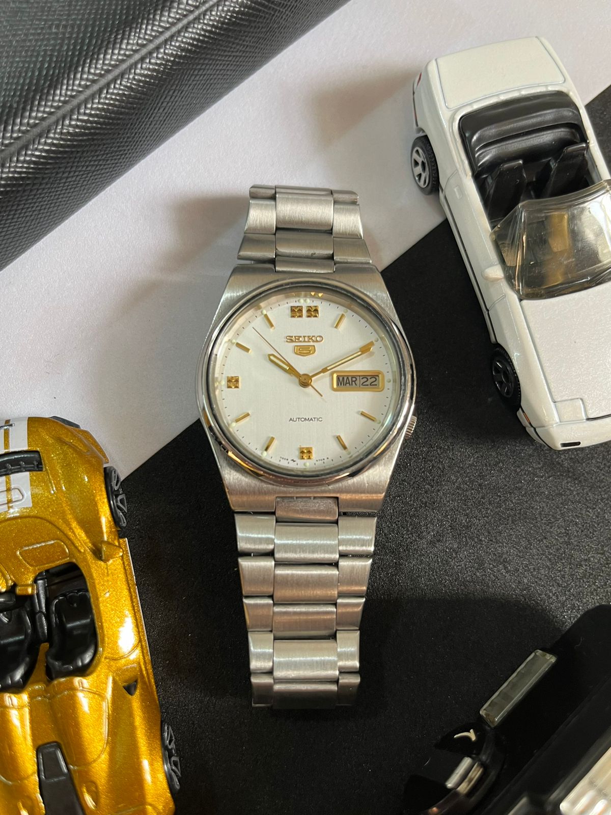 Seiko 5 White Dial(Pre Owned)