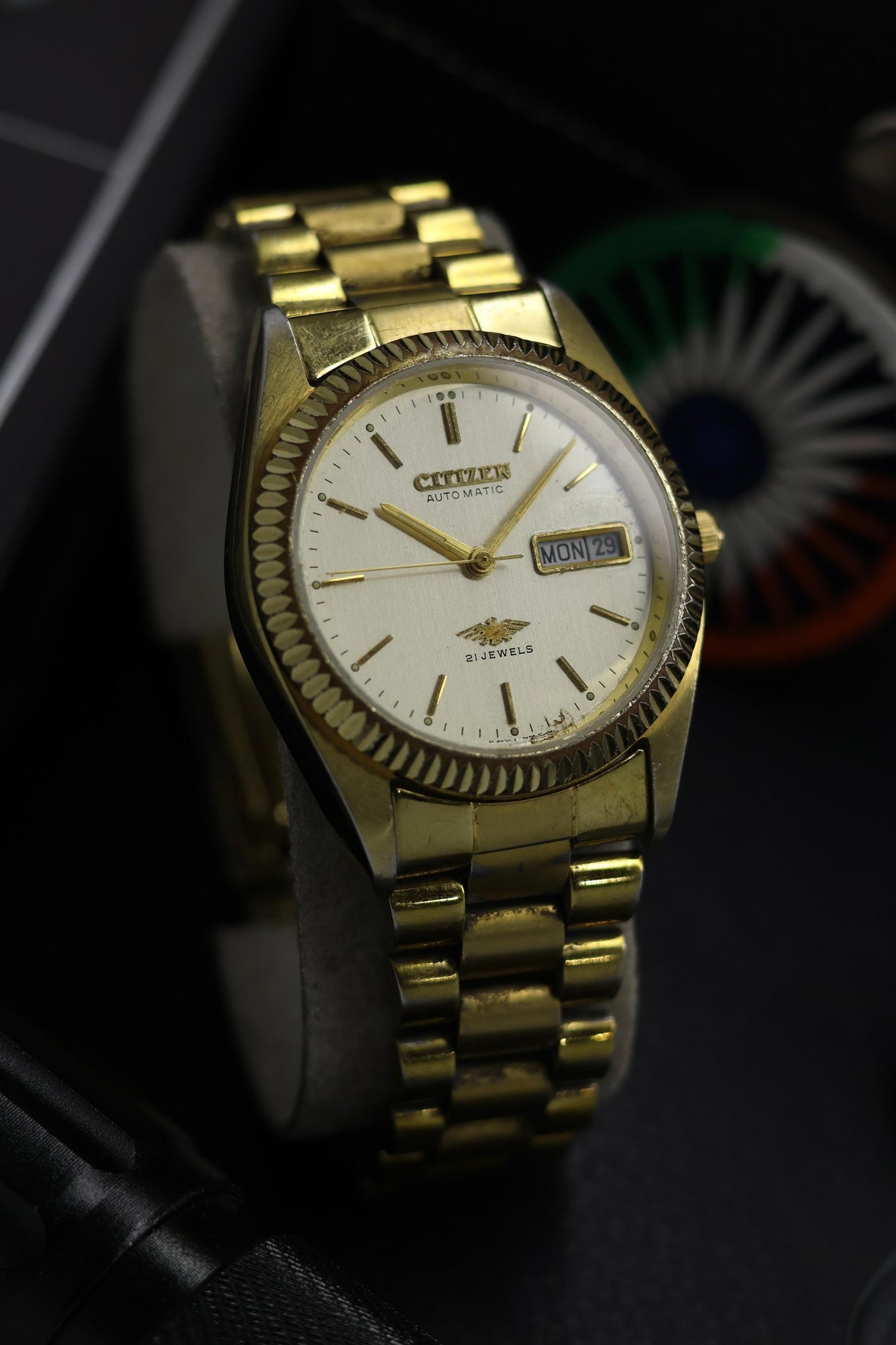 (Super Rare) Citizen Eagle 7 Champagne Dial with Fluted Bezel & Presidential Bracelet - Automatic Vintage Watch (Pre Owned) - SE743