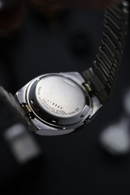 (Super Rare) 1981 Seiko 5 Grey Dial - Automatic Vintage Watch (Pre Owned) - SE651