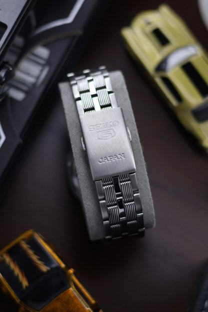 (Super Rare) Seiko 5 Gold Motif Dial with Glass Back - Automatic Vintage Watch (Pre Owned) - SE477