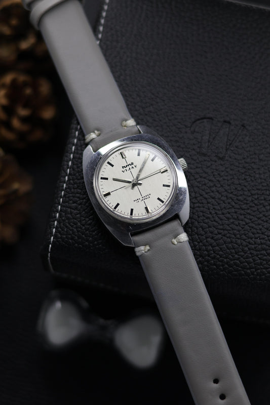 Vintage HMT Vijay White Dial - in Original Condition - Mechanical Hand Winding Watch (Pre Owned) - A539