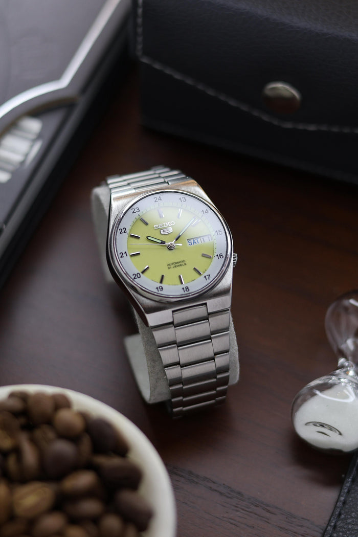 1999 Seiko 5 Railway Time Lume Dial - Automatic Vintage Watch (Pre Owned) - A257