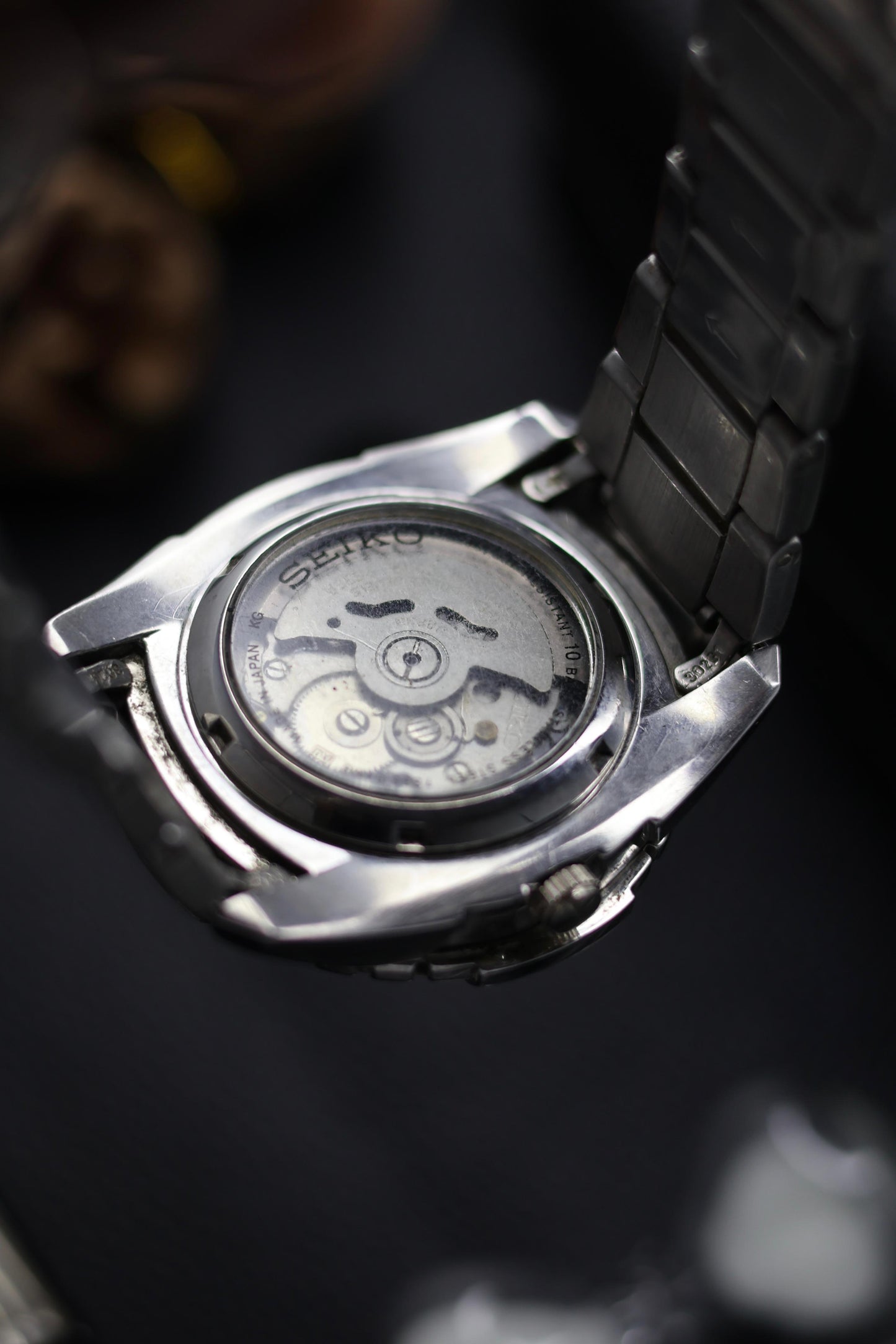 (Super Rare) Seiko 5 SPORTS 44mm 100M WR Black Dial with Glass Back & Rotating Compass Bezel - Automatic Vintage Watch (Pre Owned) - SE647