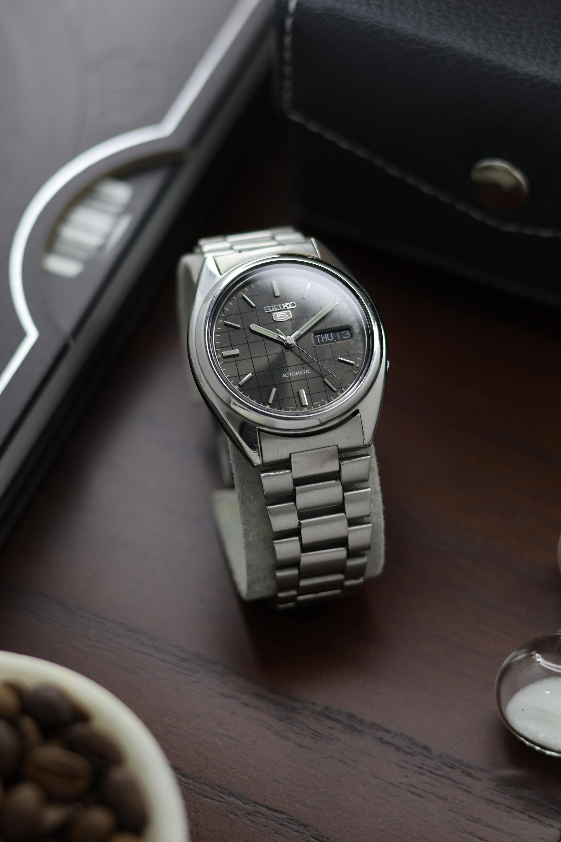 Watch Snxs79 Grey Seiko Automatic Black Dial Stainless Steel Men's