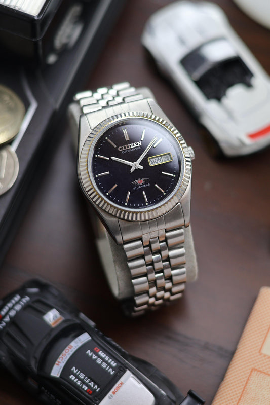(Super Rare) Citizen Eagle 7 “Datejust” Black Mirror Dial with Fluted Bezel & Jubilee Bracelet - Automatic Vintage Watch (Pre Owned) - SE511
