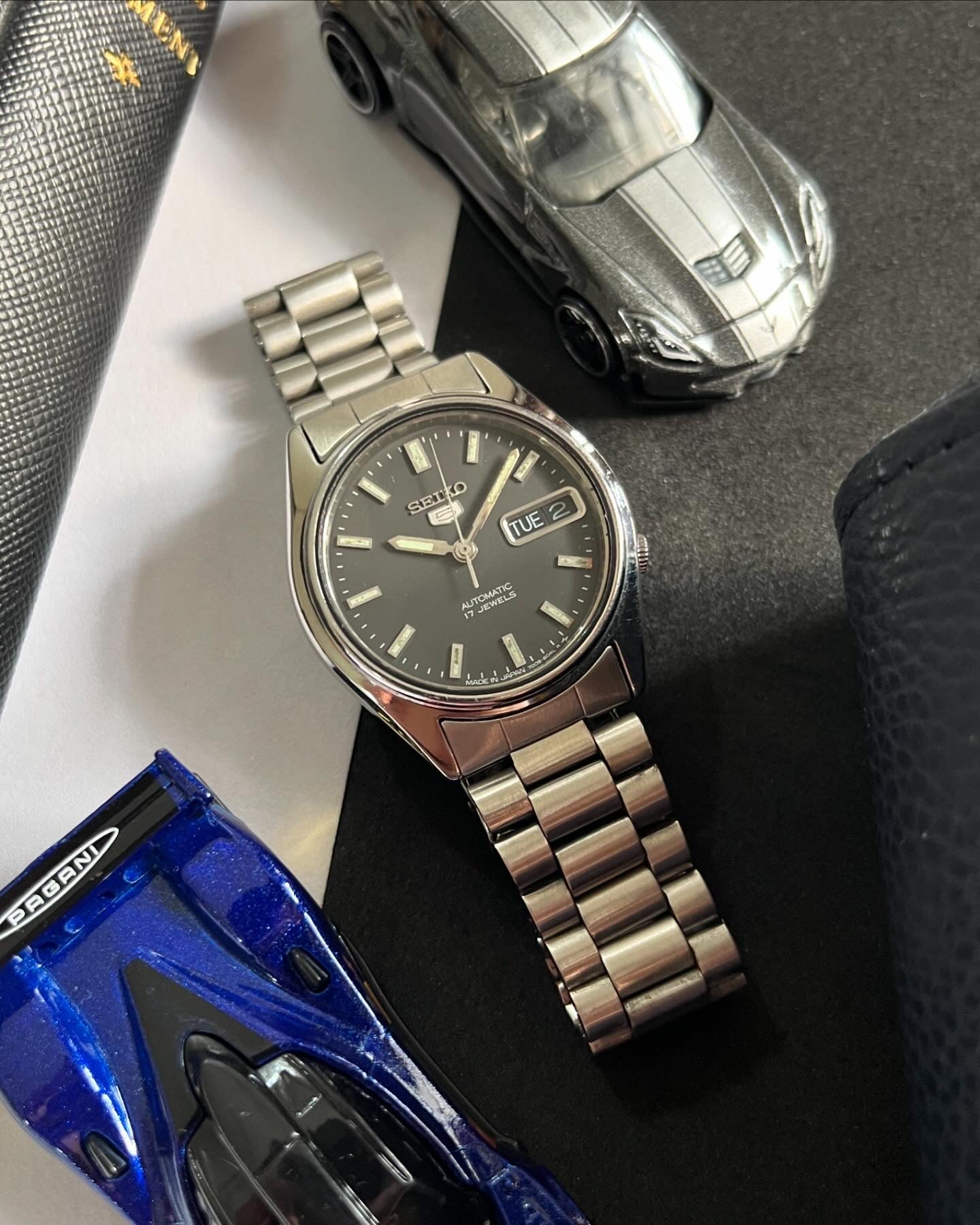 Seiko 5 Navy Blue Dial (Pre Owned)