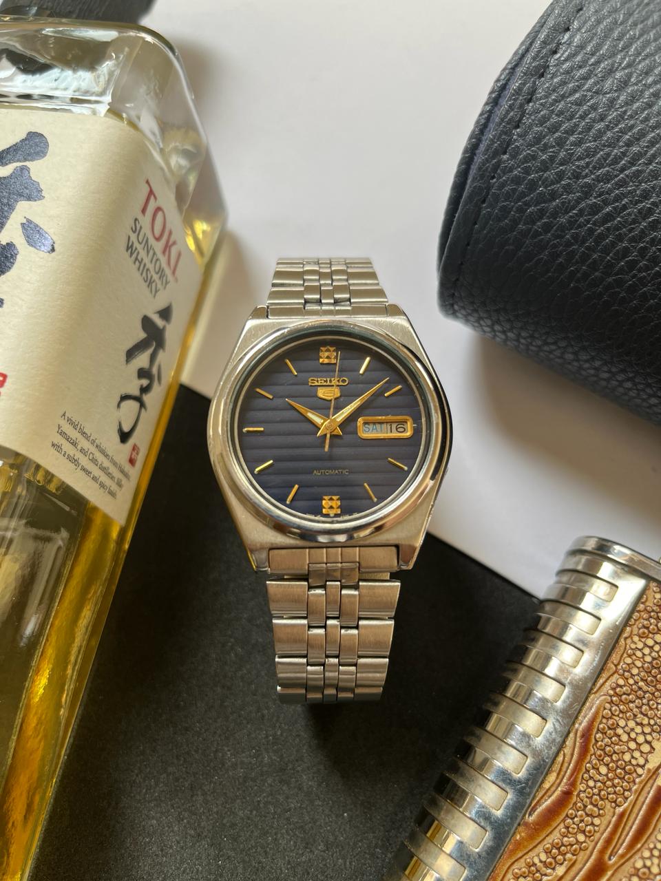 Seiko 5 Blue Patterned Dial (Pre-owned)