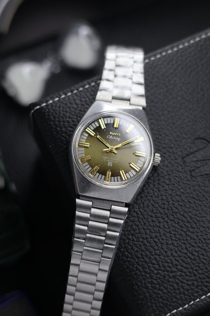 Vintage HMT Chirag Gradient Dial - in Original Condition - Mechanical Hand Winding Watch (Pre Owned) - SE583