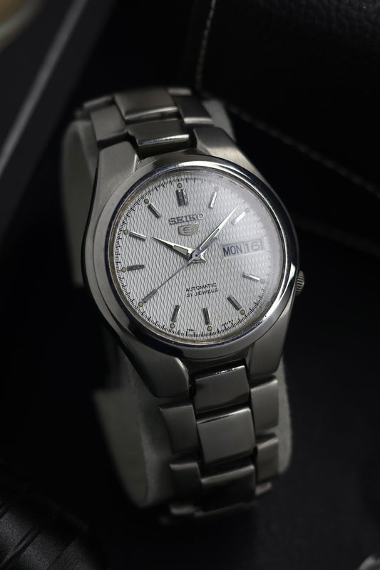 (Super Rare) Seiko 5 White Guilloche Dial with Glass Back - Automatic Vintage Watch (Pre Owned) - SE761