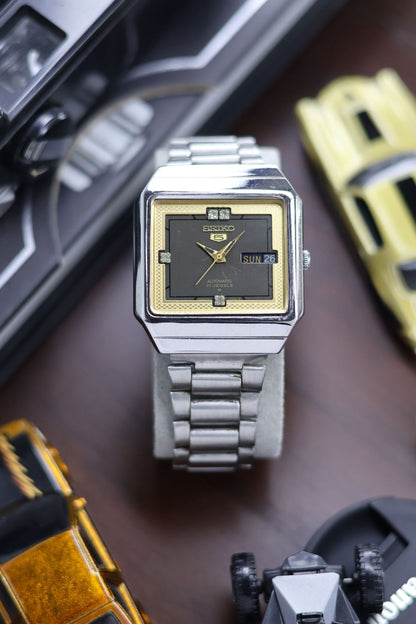 (Super Rare) 1976 Seiko 5 TV Dial - Automatic Vintage Watch (Pre Owned) - SE478