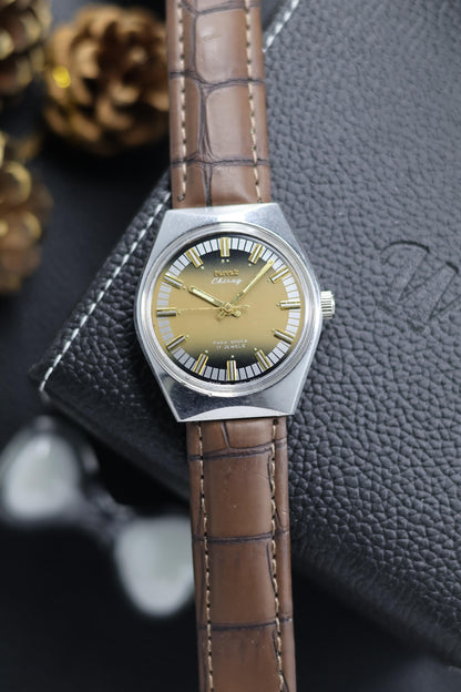 Vintage HMT Chirag Gradient Dial - in Original Condition - Mechanical Hand Winding Watch (Pre Owned) - A596