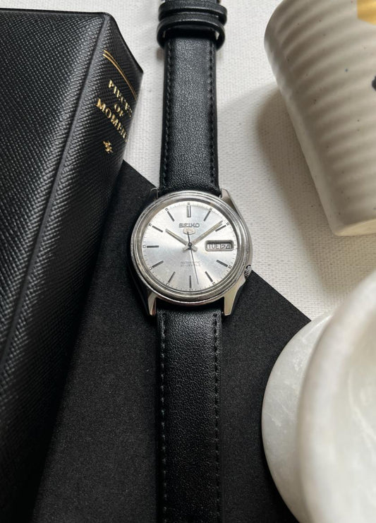 Seiko 5 Silver Dial (Pre Owned)