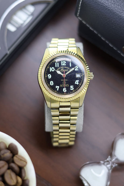 (Super Rare) West End Watch Co Sowar Prima Black Dial with Fluted Bezel & Presidential Bracelet - Automatic Vintage Watch (Pre Owned) - SE421