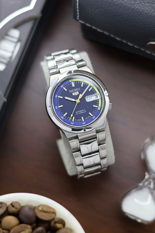 Seiko 5 Blue Racing Dial with Glass Back - Automatic Vintage Watch (Pre Owned) - SE445