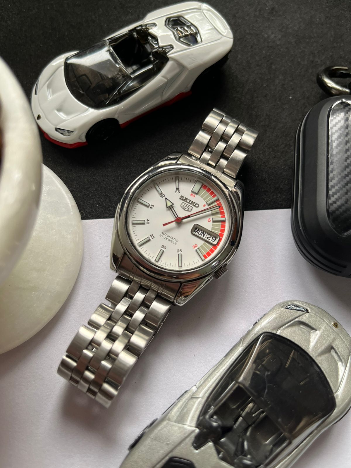 Seiko 5 White Racing Dial (Pre Owned) - #W69