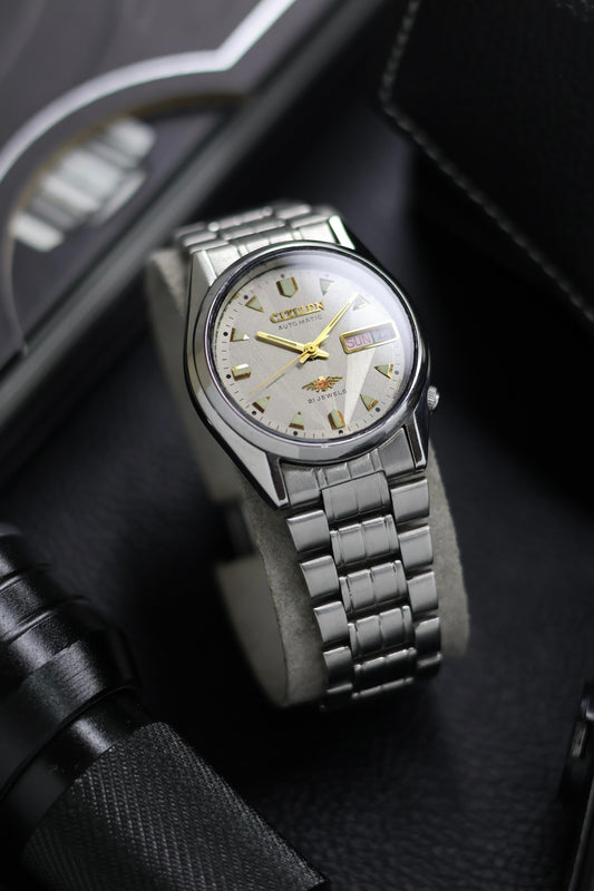 (Super Rare) Citizen Eagle 7 Silver Motif Dial - Automatic Vintage Watch (Pre Owned) - SE600
