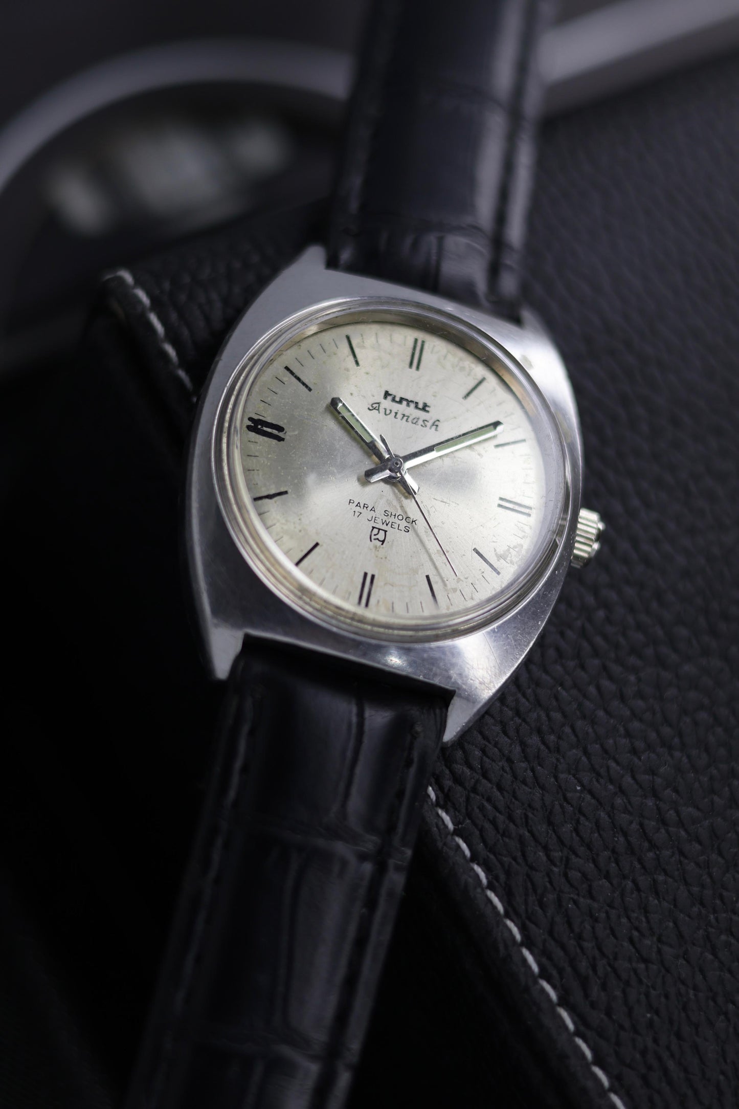 (Super Rare) Vintage HMT Avinash Silver Dial - in Original Condition - Mechanical Hand Winding Watch (Pre Owned) - SE549