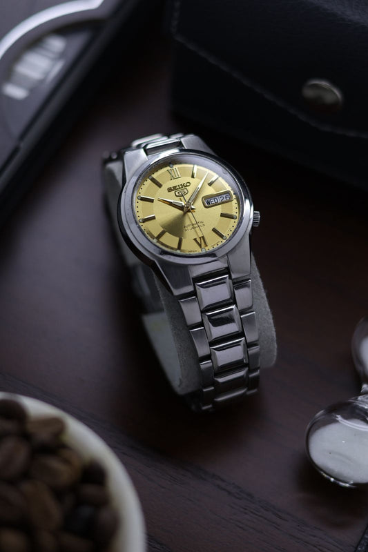 (Super Rare) Seiko 5 Gold Motif Dial with Glass Back - Automatic Vintage Watch (Pre Owned) - SE417