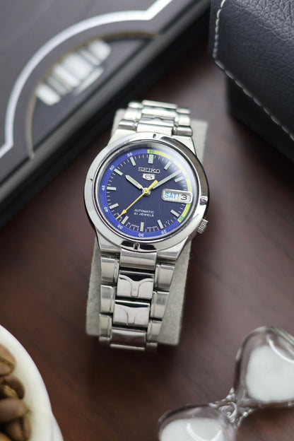 Seiko 5 Blue Racing Dial with Glass Back - Automatic Vintage Watch (Pre Owned) - SE445