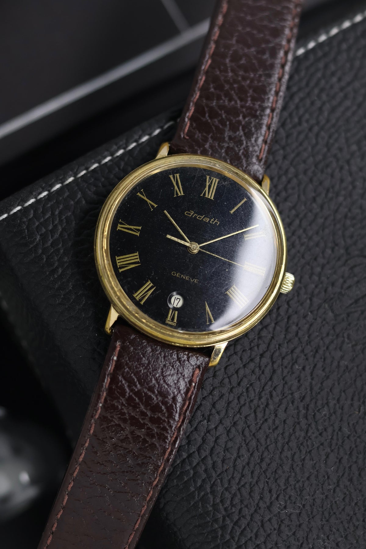 (Super Rare) Ardath Geneve Swiss Automatic Black Dial - Automatic Swiss Vintage Watch (Pre Owned) - SE725