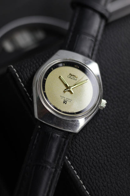 (Super Rare) Vintage HMT Chetak Champagne Dial - in Original Condition - Mechanical Hand Winding Watch (Pre Owned) - SE560
