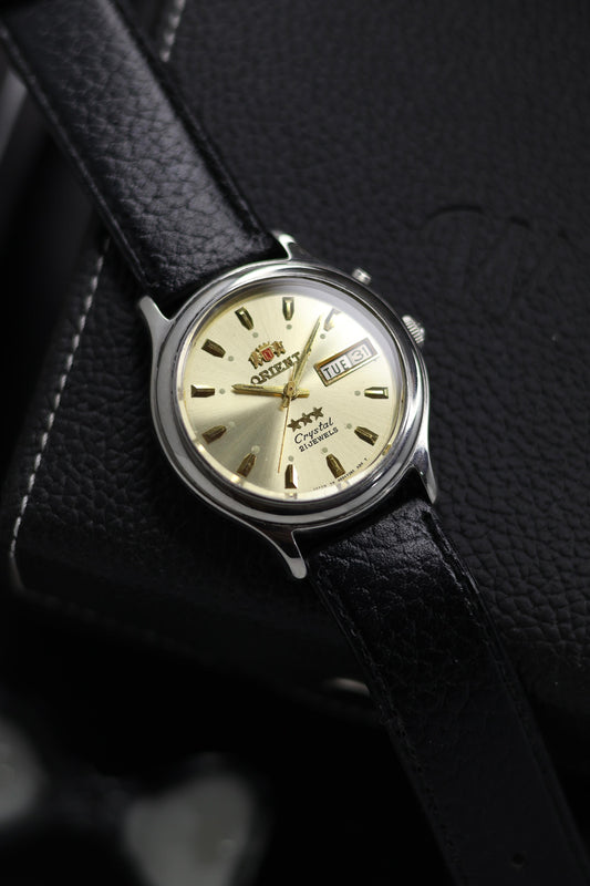 (Super Rare) Orient Tri-Star Crystal Champagne Dial - Automatic Vintage Watch (Pre Owned) - SE421