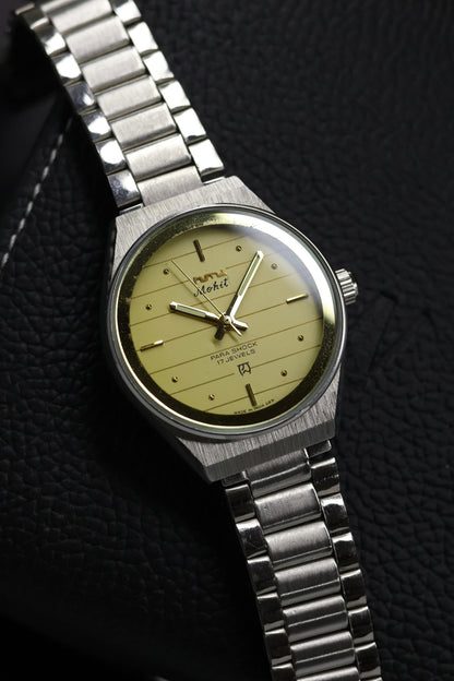(Super Rare) Vintage HMT Mohit Lined Chanpagne Dial - in Original Condition - Mechanical Hand Winding Watch (Pre Owned) - SE540