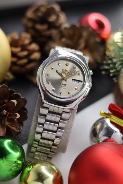 (Super Rare) Orient Tri-Star Crystal Silver Dial - Automatic Vintage Watch (Pre Owned) - SE511