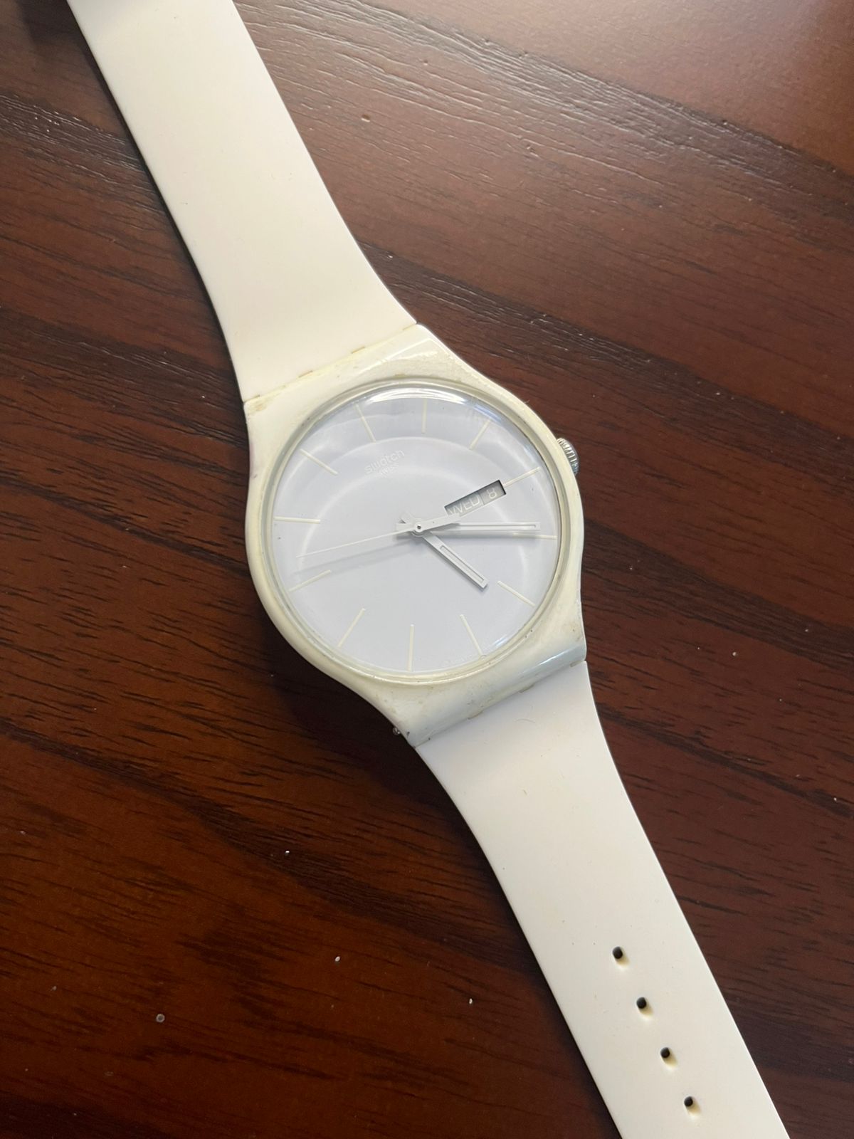 Swatch White Dial (Pre Owned)