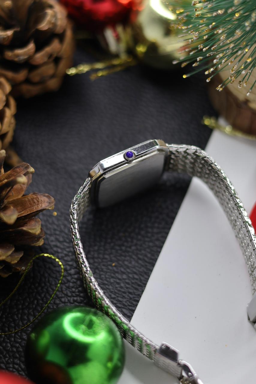 (Extremely Rare) RADO Elegance Square Dial with Integrated Woven Milanese Bracelet - Swiss Vintage Watch (Pre Owned) - SE400