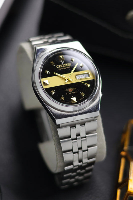 (Super Rare) Citizen Eagle 7 Black & Gold Motif Dial - Automatic Vintage Watch (Pre Owned) - SE608