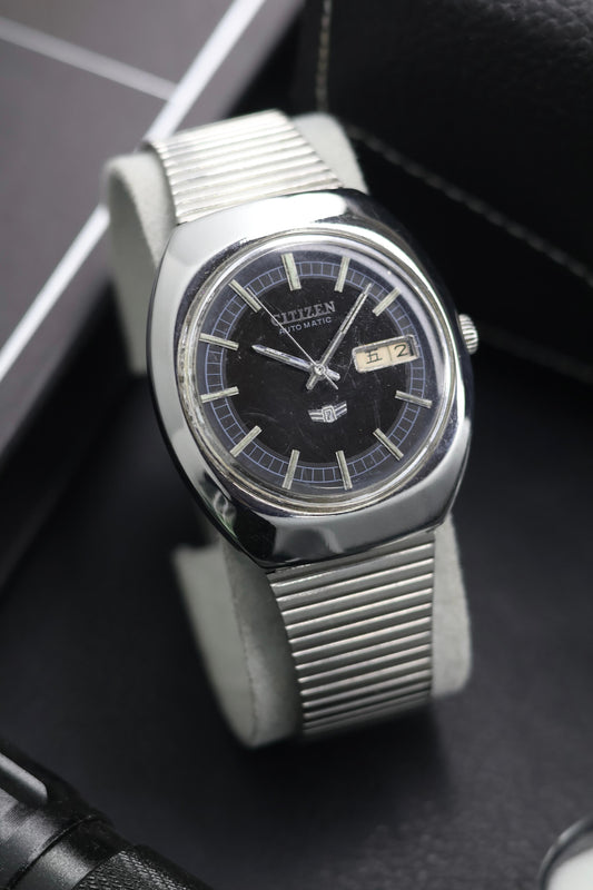 (JDM - Super Rare) Citizen Eagle 7 Black Dial with Glass Back & Japanese Kanji Datewheel  - Automatic Vintage Watch (Pre Owned) - SE831