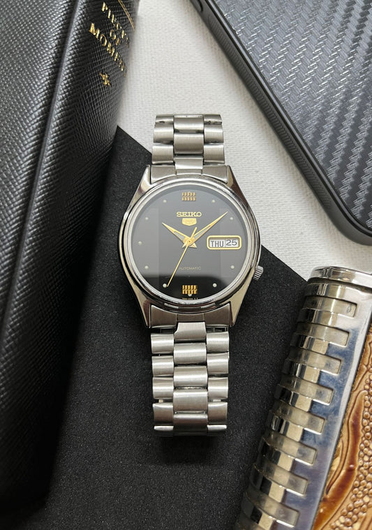 Seiko 5 - Black Patterned Dial (Pre Owned)