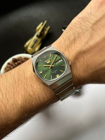 (Super Rare) Seiko 5 Green Dial (Pre Owned) - #W64