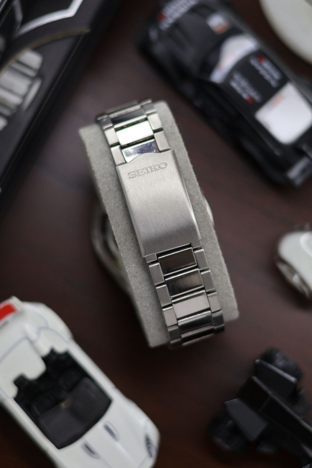 (Super Rare) Seiko 5 Black Dial with Glass Back - Automatic Vintage Watch (Pre Owned) - SE468