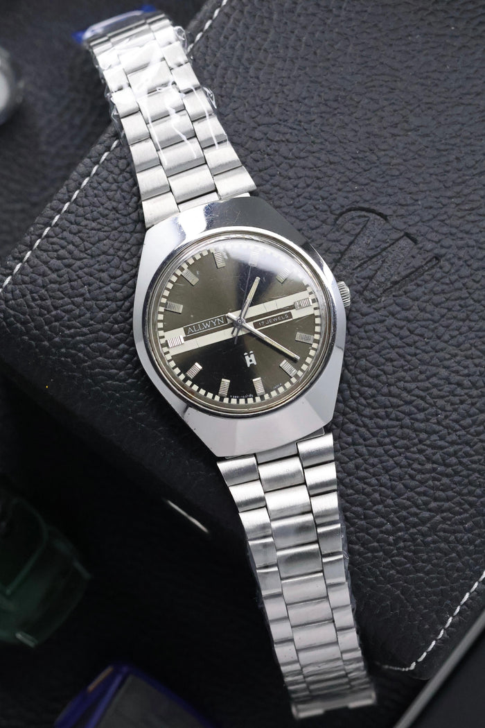 (Super Rare) Vintage Allwyn Dark Grey Dial - in Original Condition - Automatic Watch (Pre Owned) - SE497