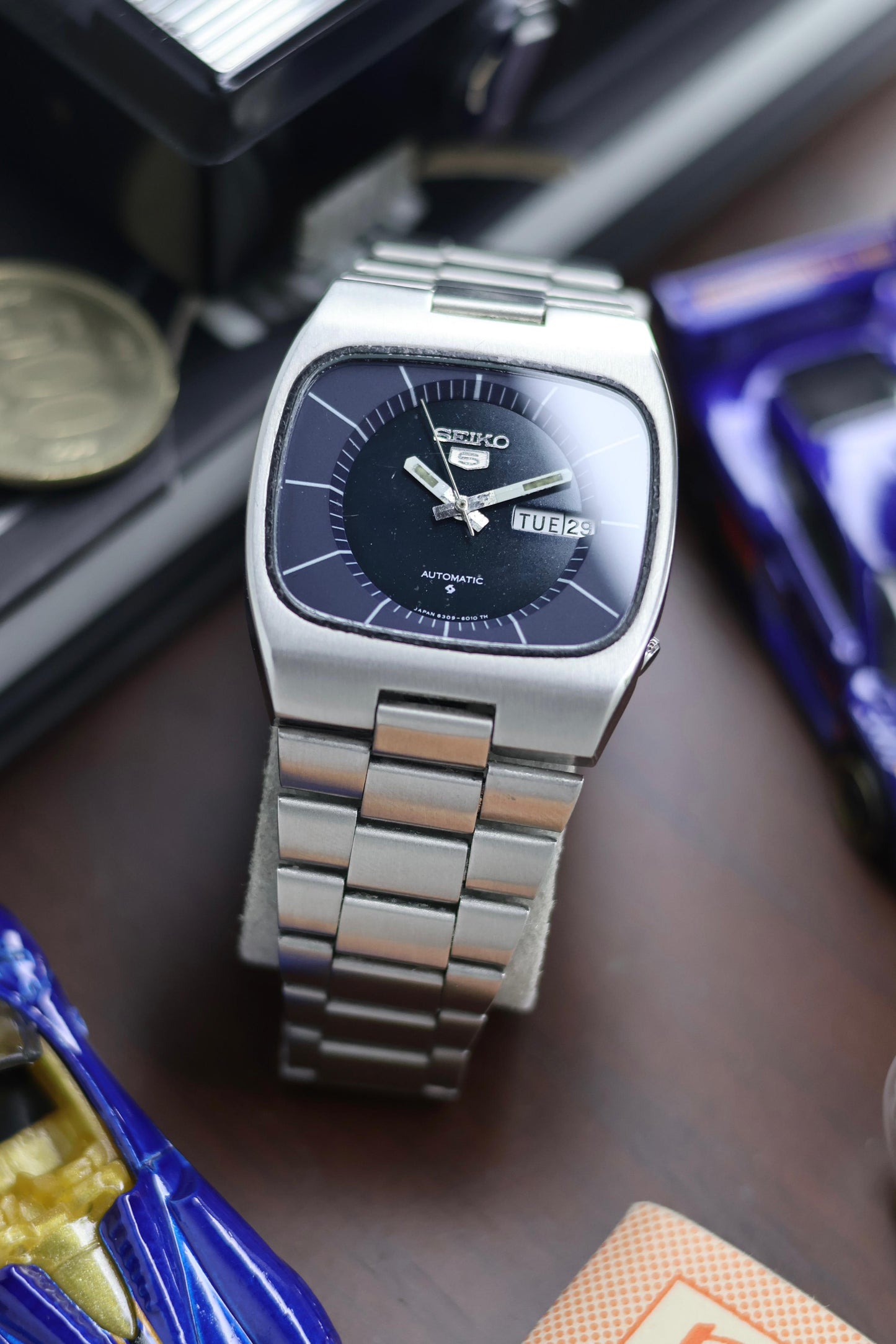 (Super Rare) 1981 Seiko 5 Blue TV Dial - Automatic Vintage Watch (Pre Owned) - SE508