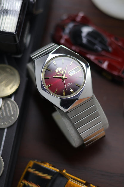 (Super Rare) Orient Tri-Star Crystal Red Dial with Hexagonal Case - Automatic Vintage Watch (Pre Owned) - A497