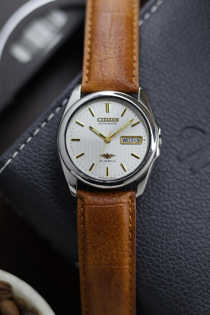 Citizen Eagle 7 White Sunray Dial - Automatic Vintage Watch (Pre Owned) - A374