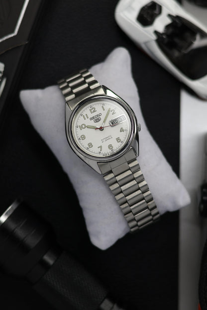 Seiko 5 White Field Dial (Pre Owned)